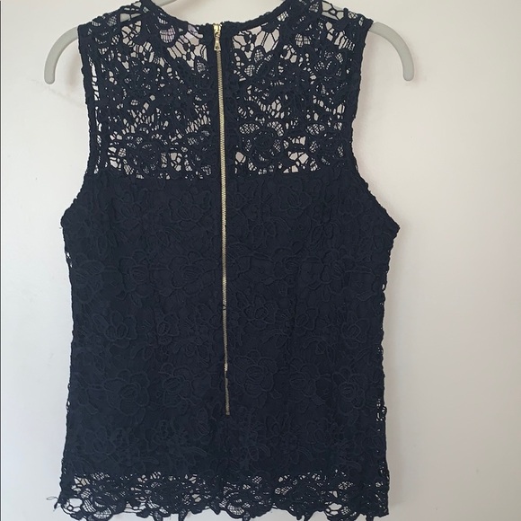 Gently Loved Elegant Navy Lace Sleeveless Top by Nanette Lepore - Picture 3 of 6